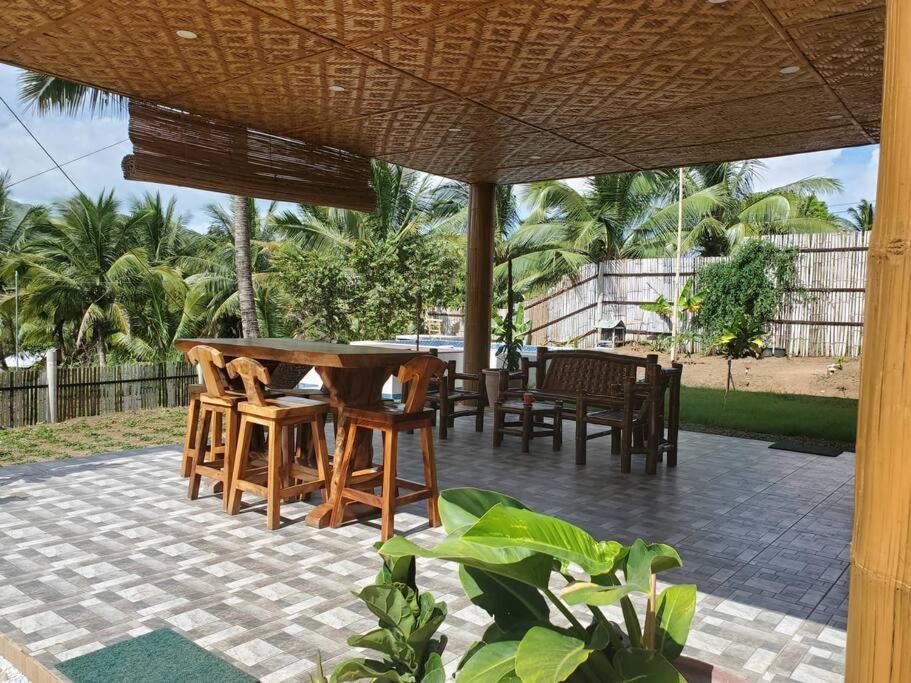 Вилла Modern Bahay Kubo In A Farm Near Tagaytay Тагайтай Экстерьер фото