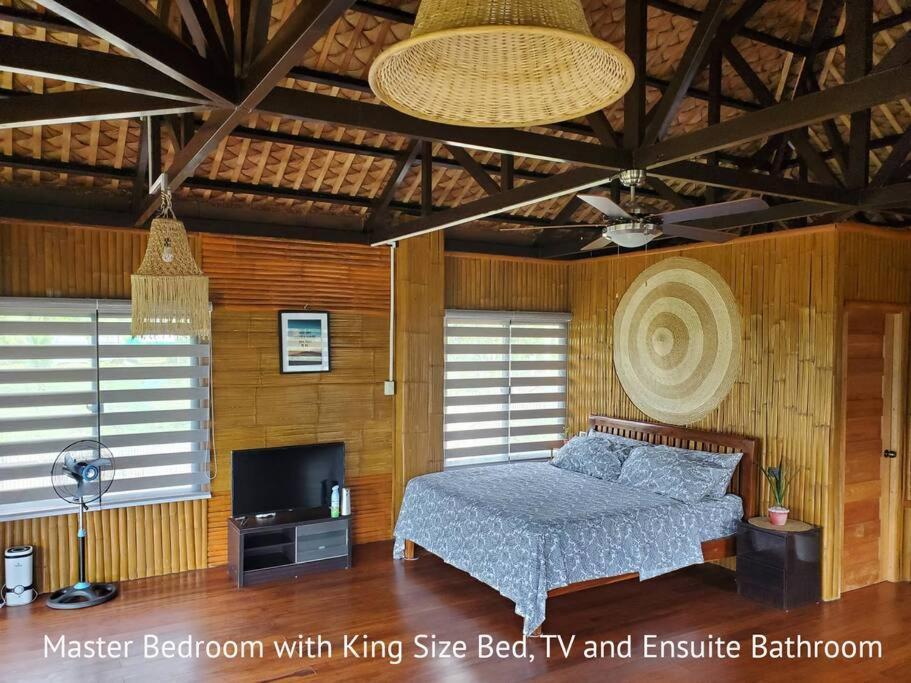 Вилла Modern Bahay Kubo In A Farm Near Tagaytay Тагайтай Экстерьер фото